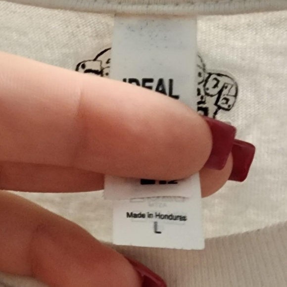 Spongebob t shirt from pacsun - Picture 3 of 4